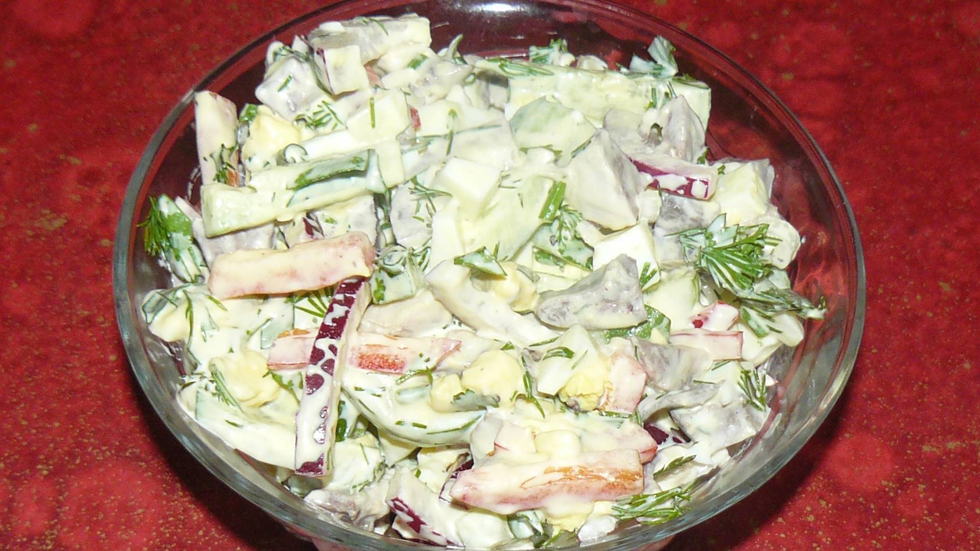 Фото к рецепту: Салат со свиным сердцем