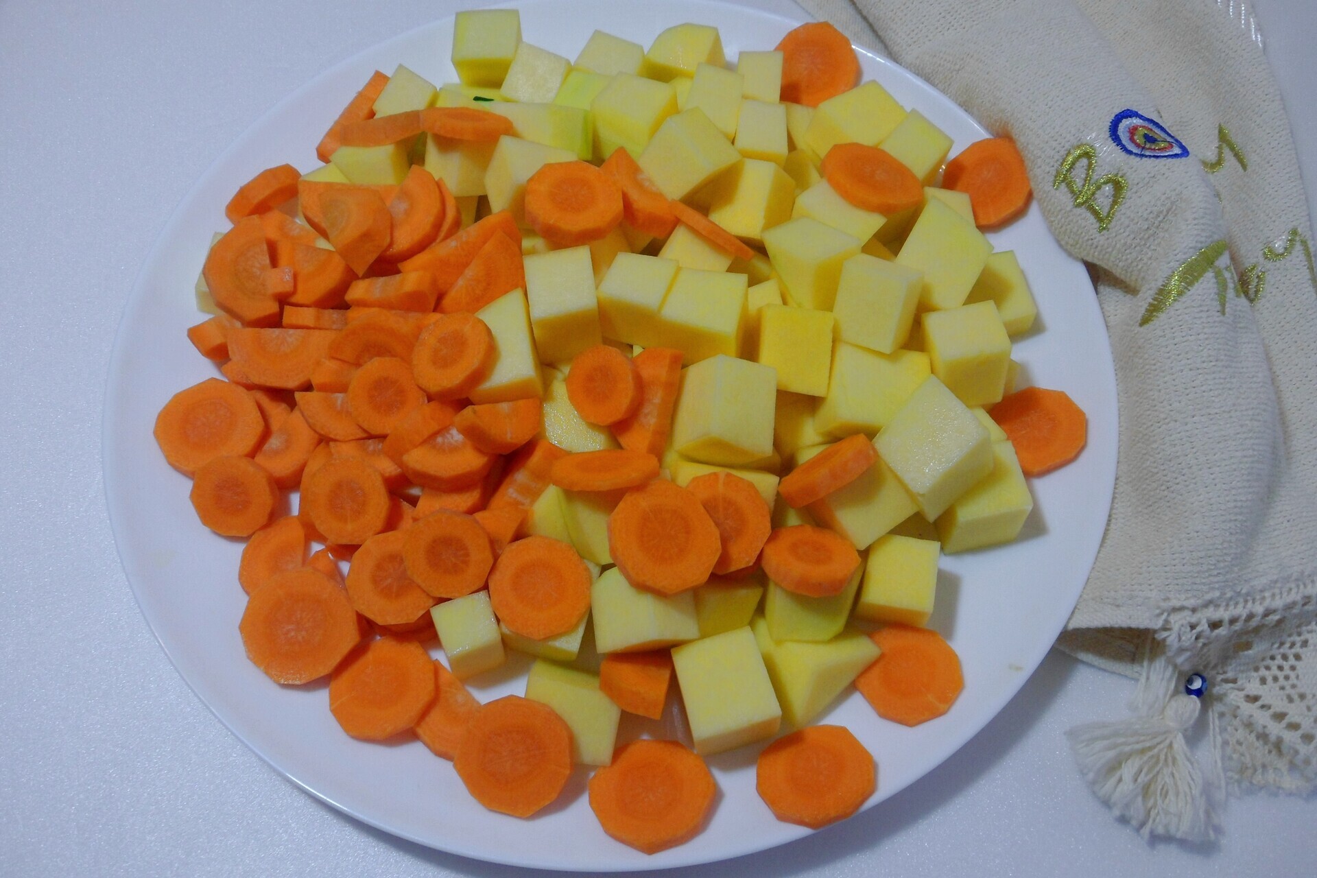 Натуральный сок из тыквы, моркови и цитрусовых на зиму: шаг 1