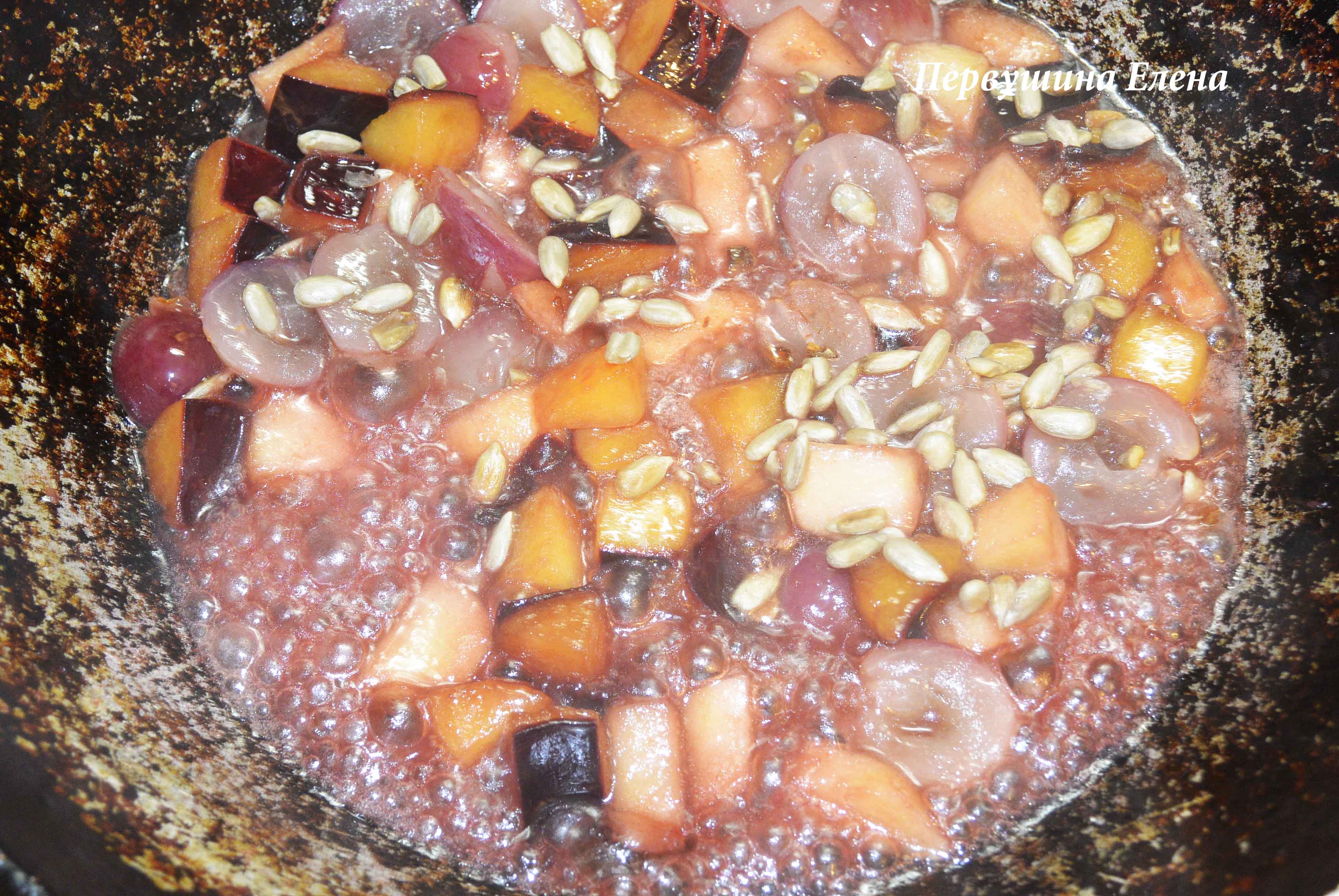 Фруктово-ягодный десерт с медовым рисом : шаг 9