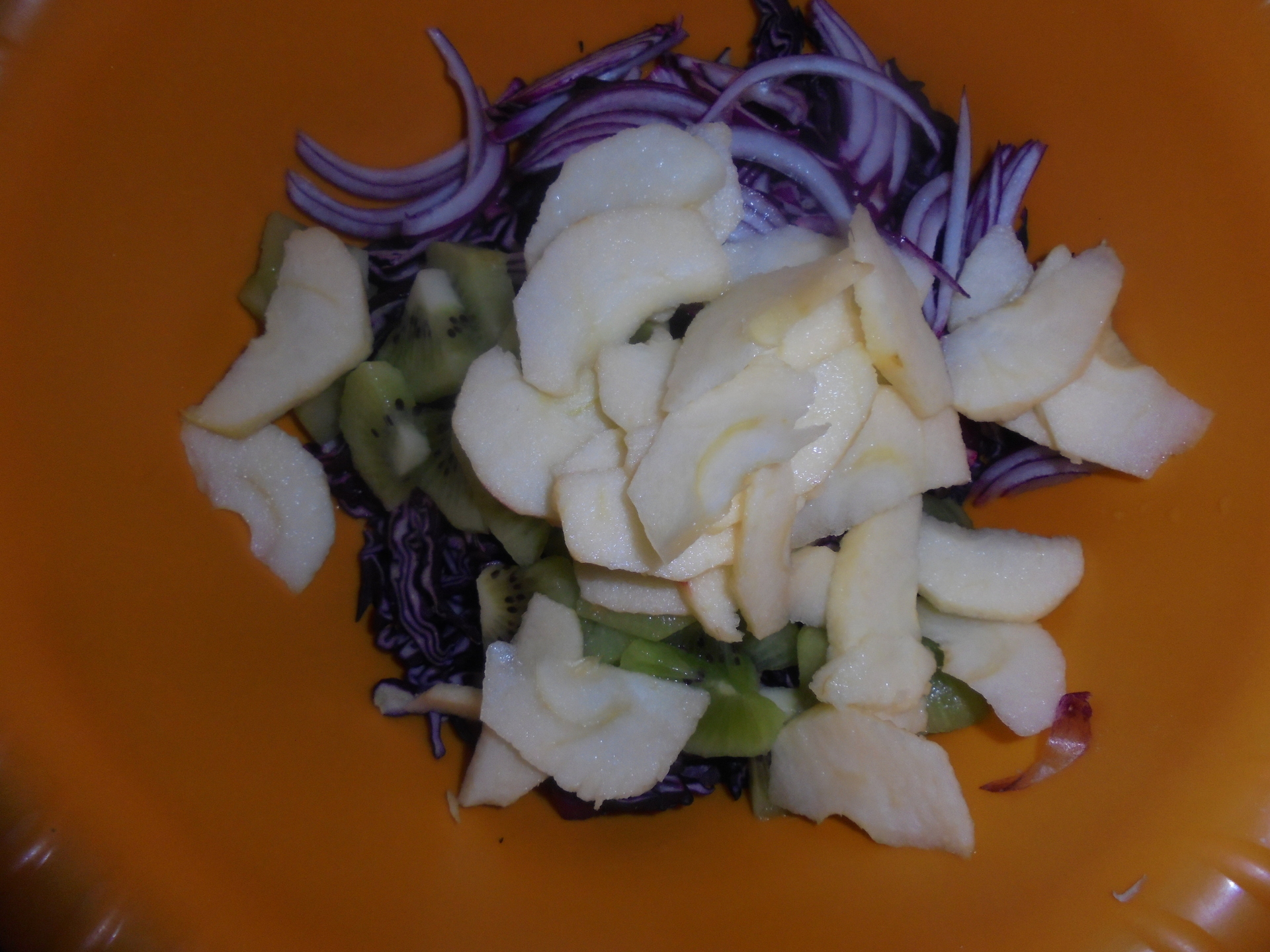 Салат с краснокочанной капустой и киви #постныйстол: шаг 5