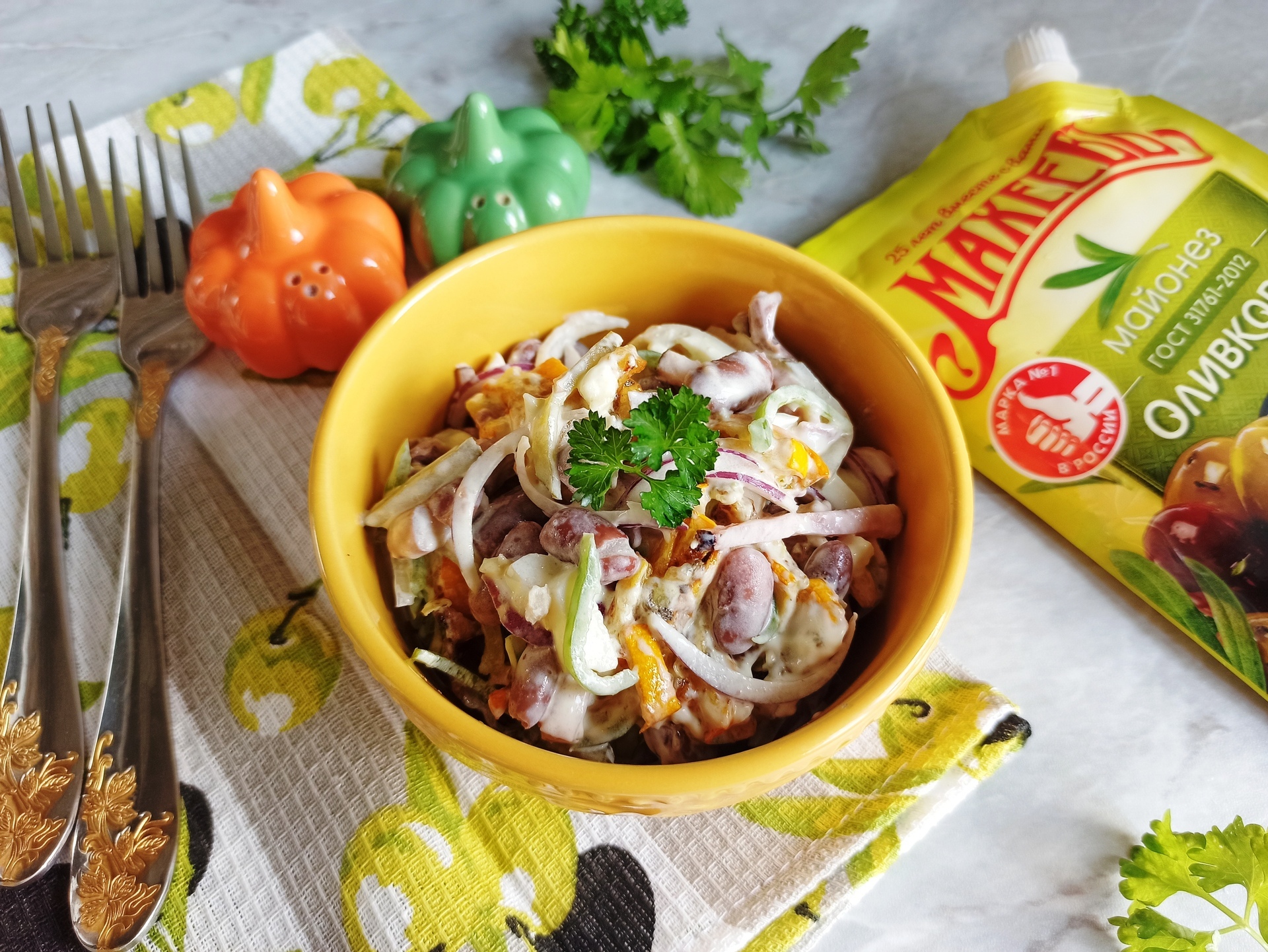 Салат с жаренными кабачками, фасолью и беконом #махеевъ: шаг 6