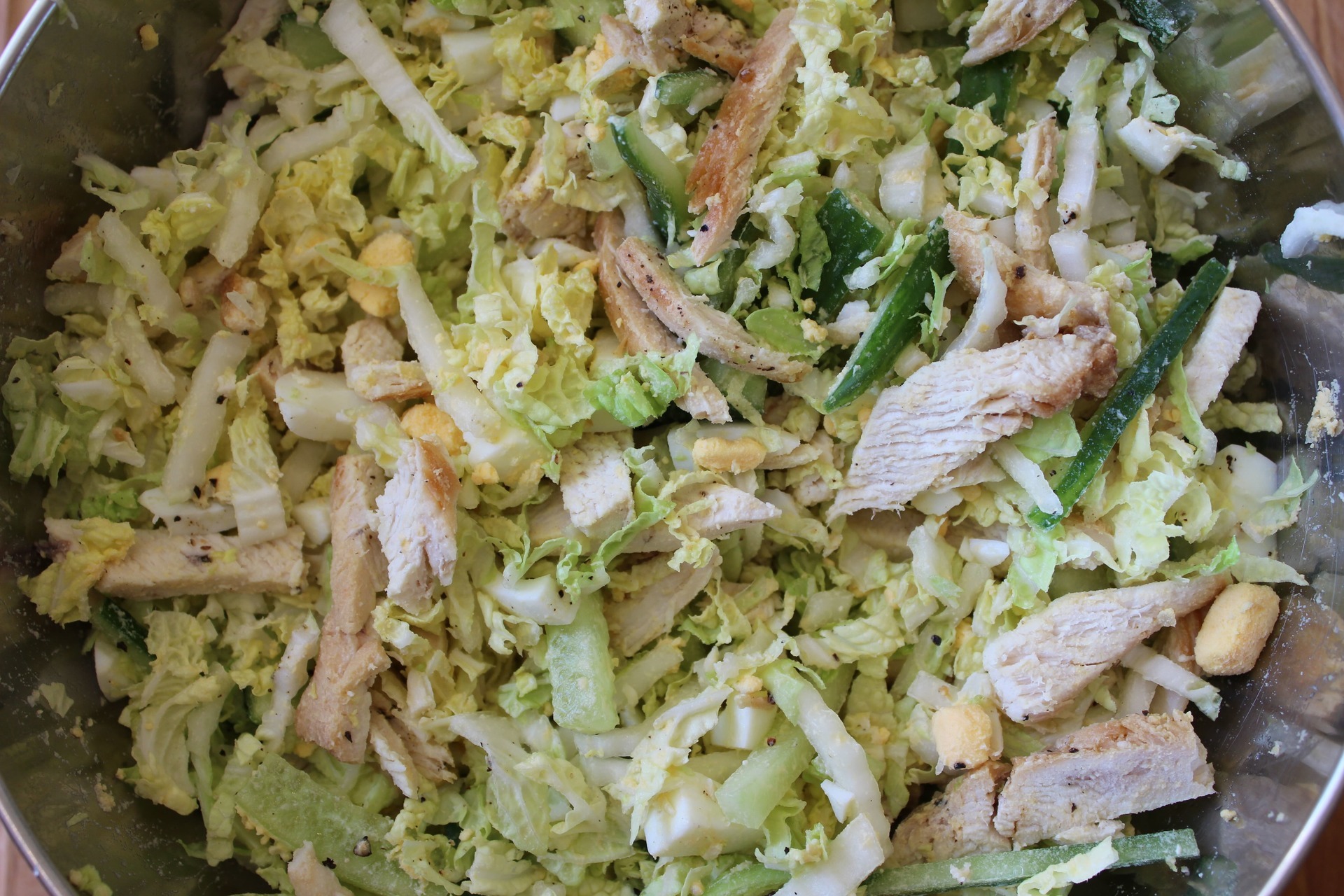 Фото к рецепту: Салат из пекинской капусты с курицей 