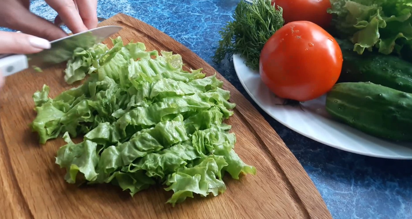 Салат с овощами и сыром фета: шаг 1