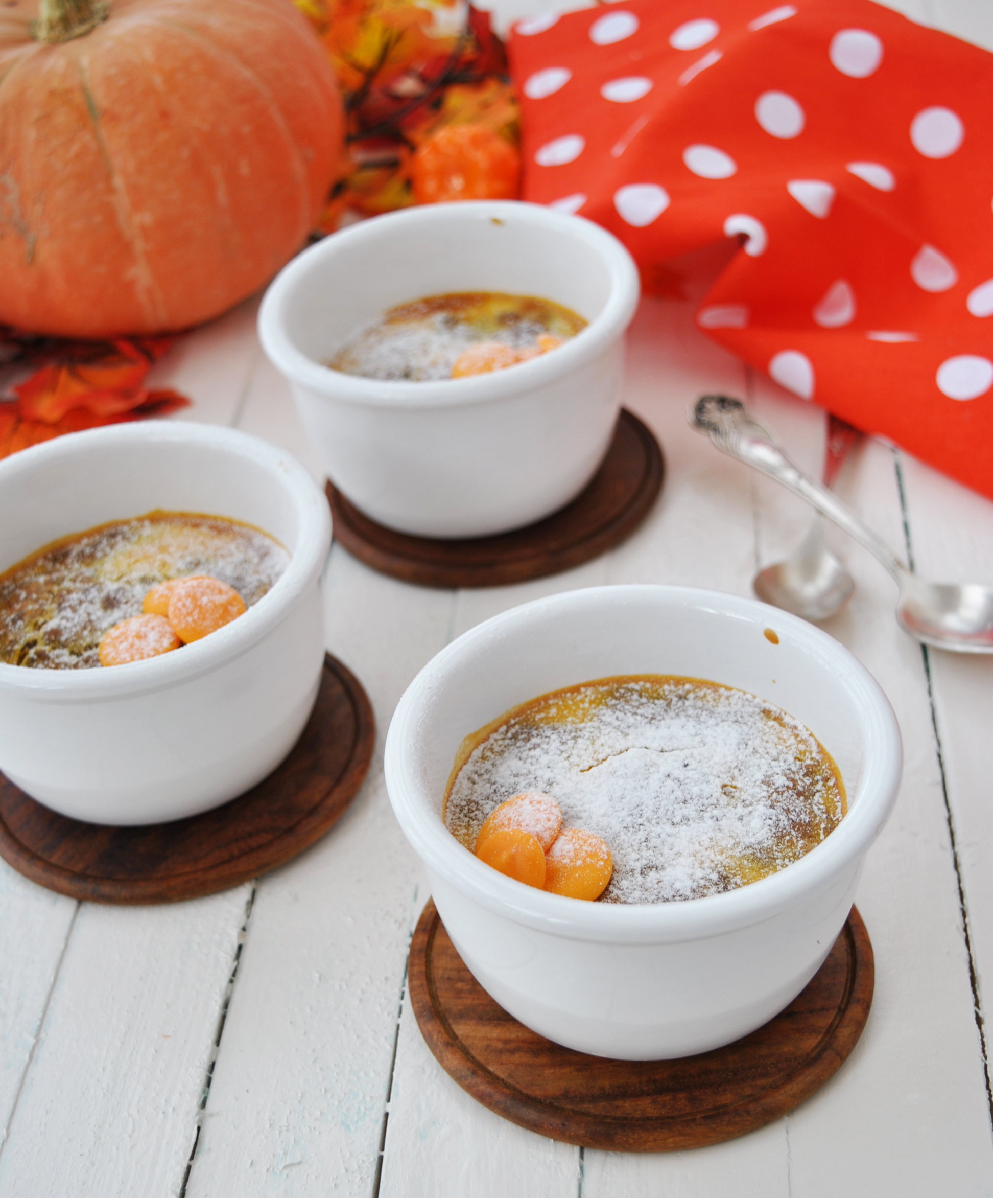Десертное суфле с тыквой, манкой и печеньем золотая осень