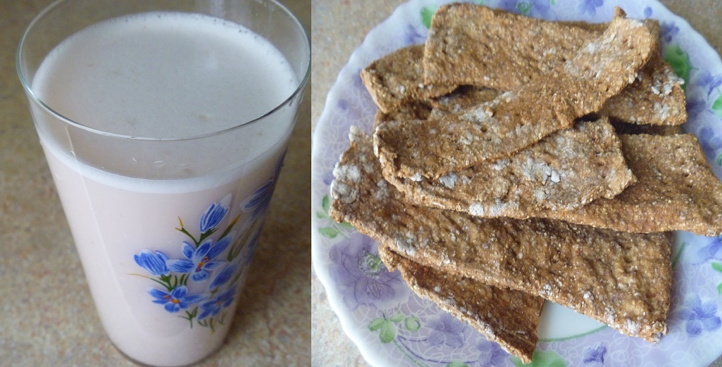 Фото к рецепту: Гречневое молоко и хлебцы из жмыха #постныйстол