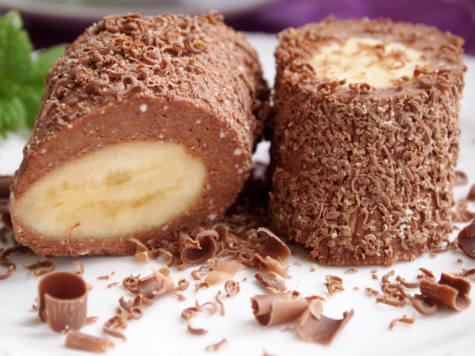Шоколадно-творожный десерт с бананом