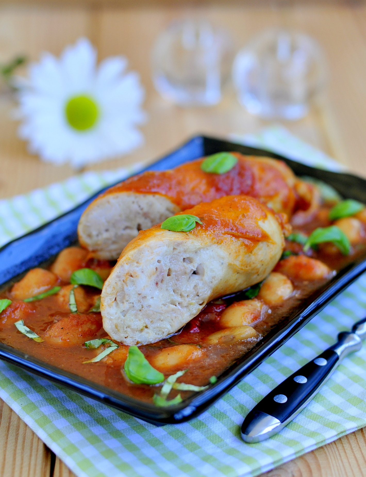 Фото к рецепту: Свиные колбаски с фасолью ( salsiccie con i fagioli)