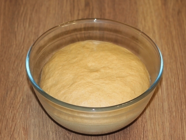 Рецепт хлеба с паприкой на квасном концентрате: шаг 9