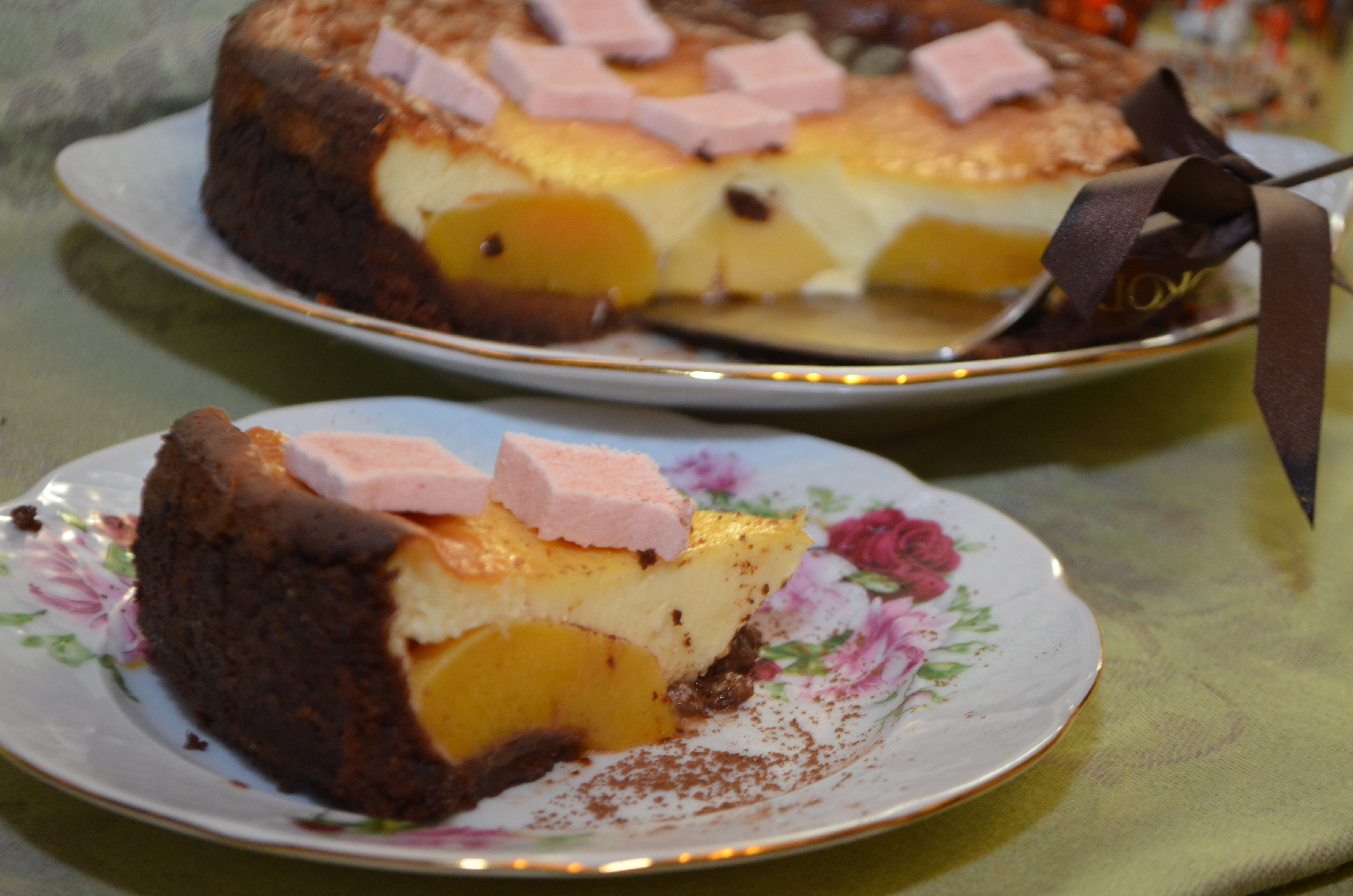 Шоколадный пирог с персиками в сметанном креме. спасибо наталье - krisenok