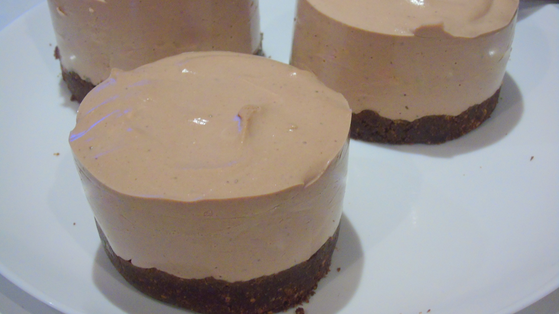 Шоколадное пирожное-суфле без выпечки: шаг 11