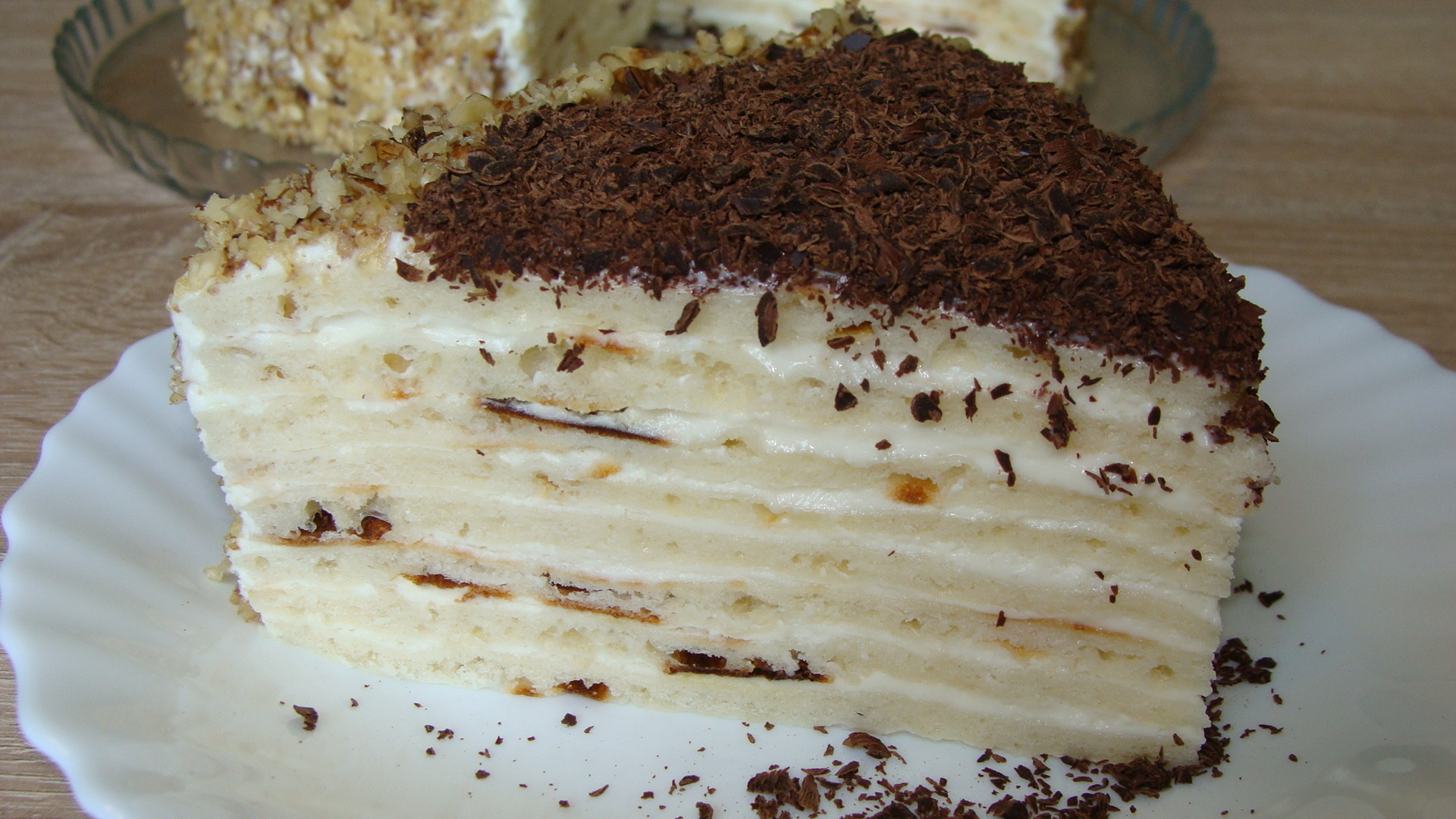 Фото к рецепту: Мегатворожный торт на сковороде. творожные коржи с творожным кремом.