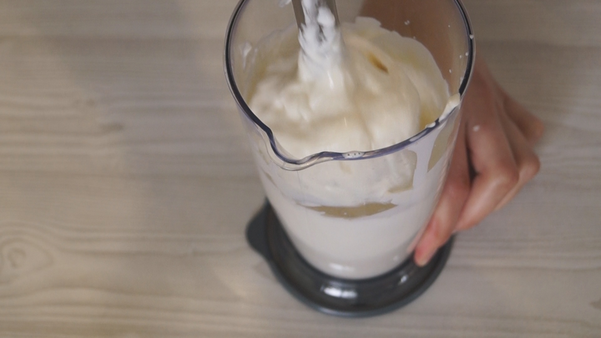 Майонез на молоке без яиц. получается всегда, готовится за 30 секунд!: шаг 4