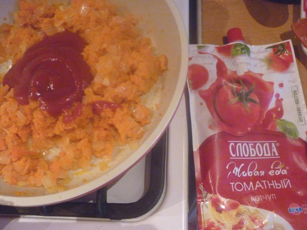 Картофельные корзинки со свининой и томатным соусом: шаг 8