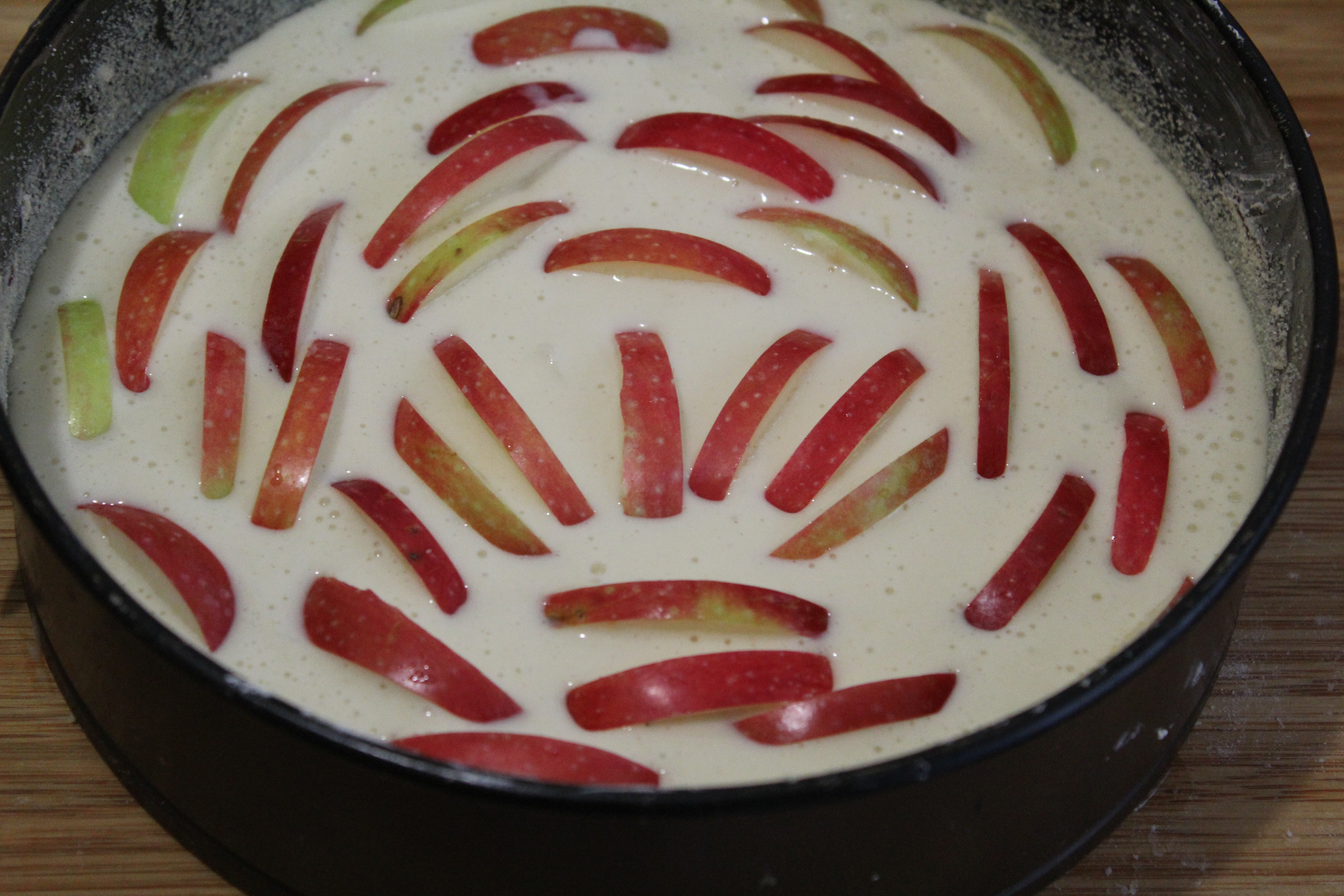Фуктовый пирог с яблоками и грушами: шаг 3