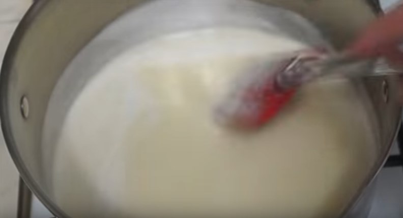 Нежный заварной крем на молоке : шаг 2