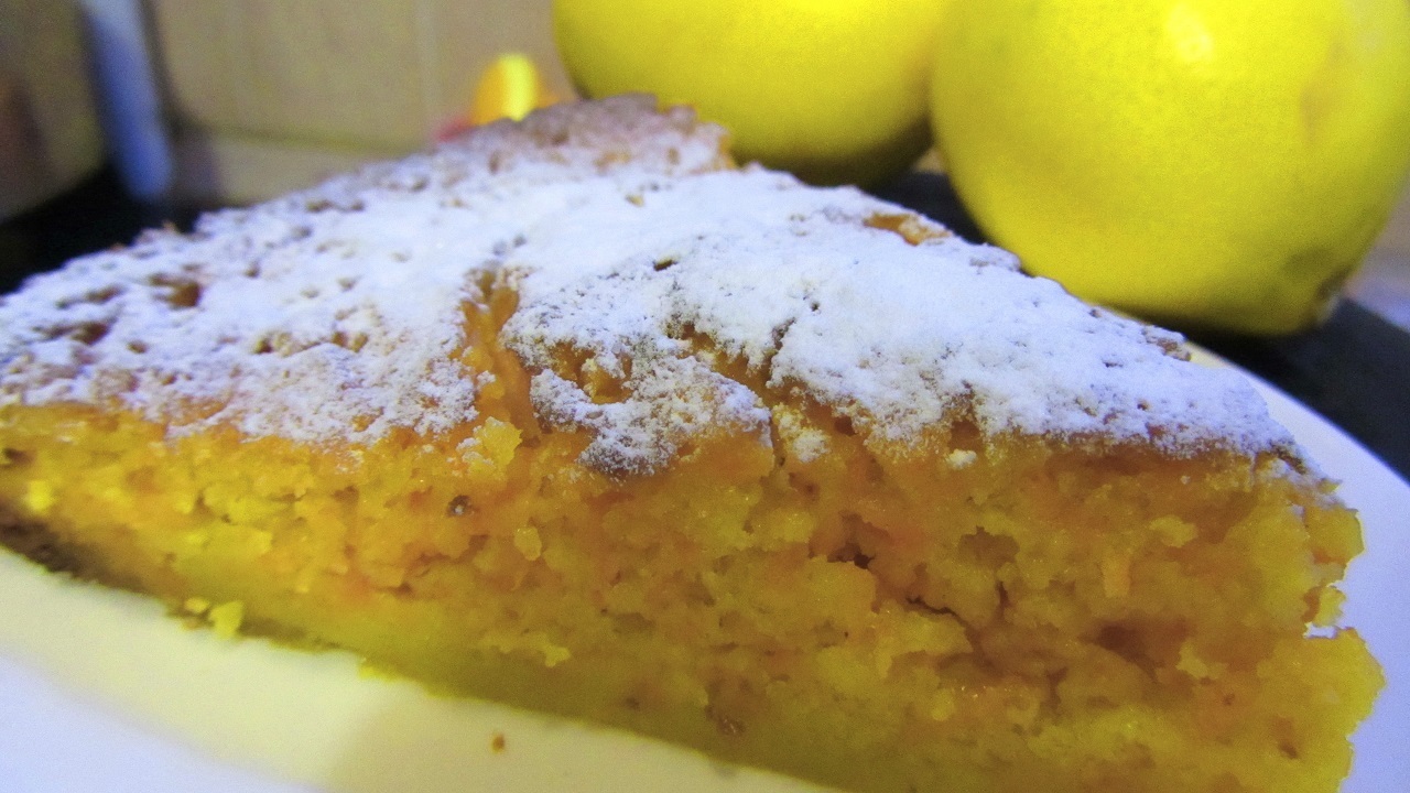 Фото к рецепту: Тыквенный пирог с лимоном