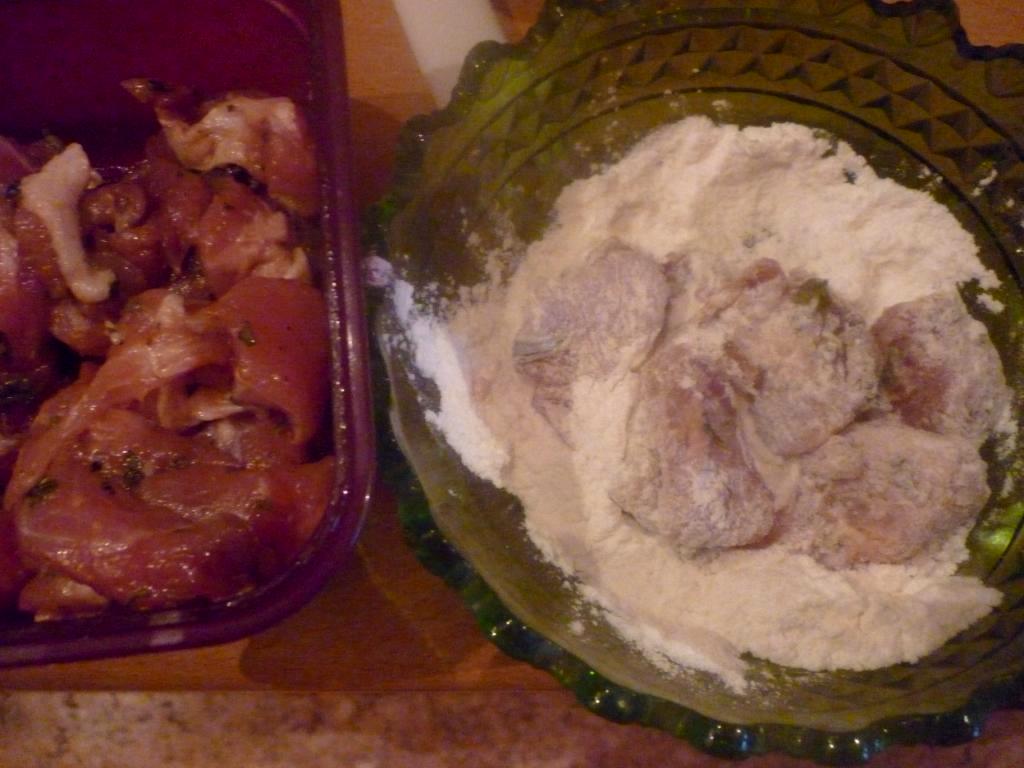 Картофельные корзинки со свининой и томатным соусом: шаг 7