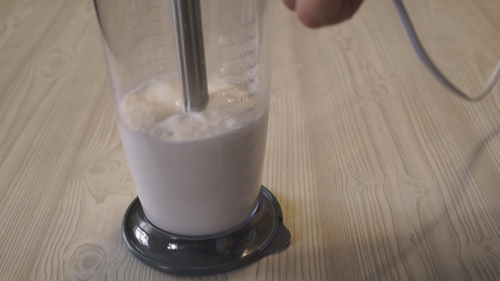 Майонез на молоке без яиц. получается всегда, готовится за 30 секунд!: шаг 3