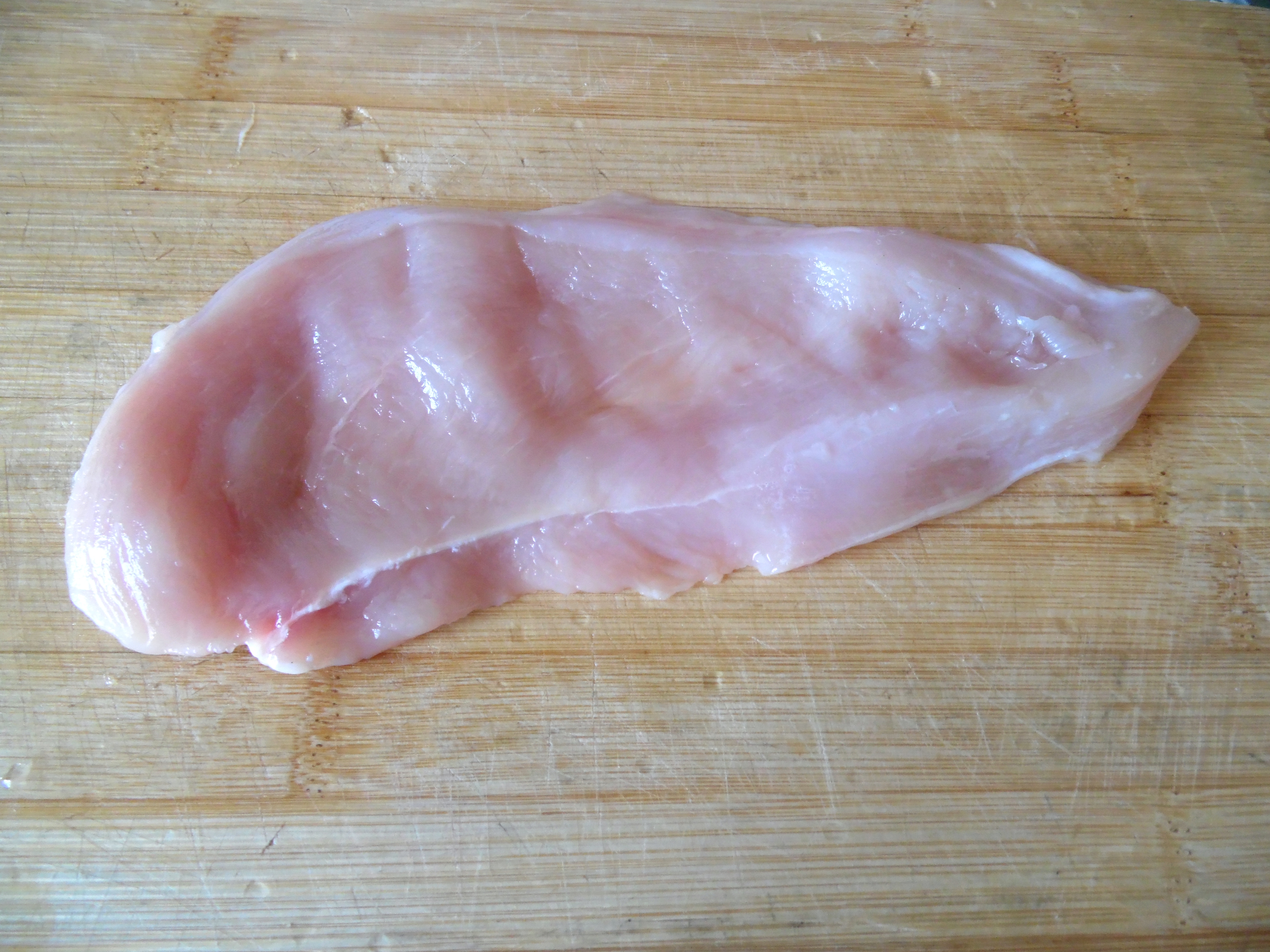 Мясная "тельняшка" или свинина, фаршированная курицей: шаг 3