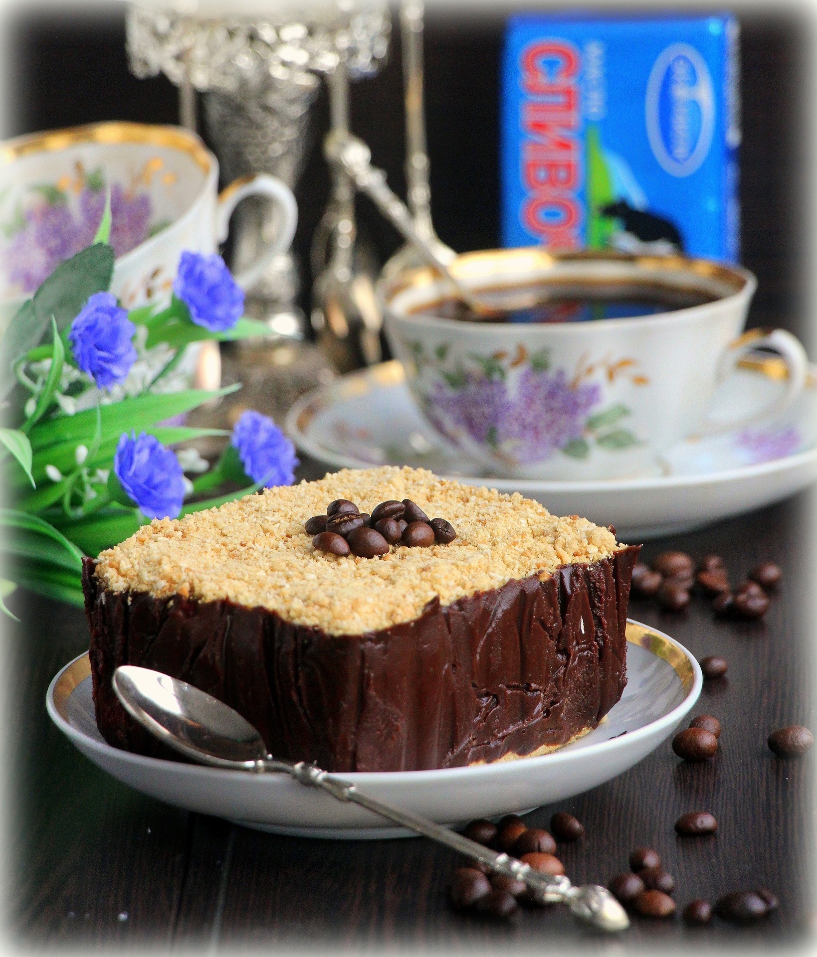 Фото к рецепту: Шоколадный десерт "гормон счастья"